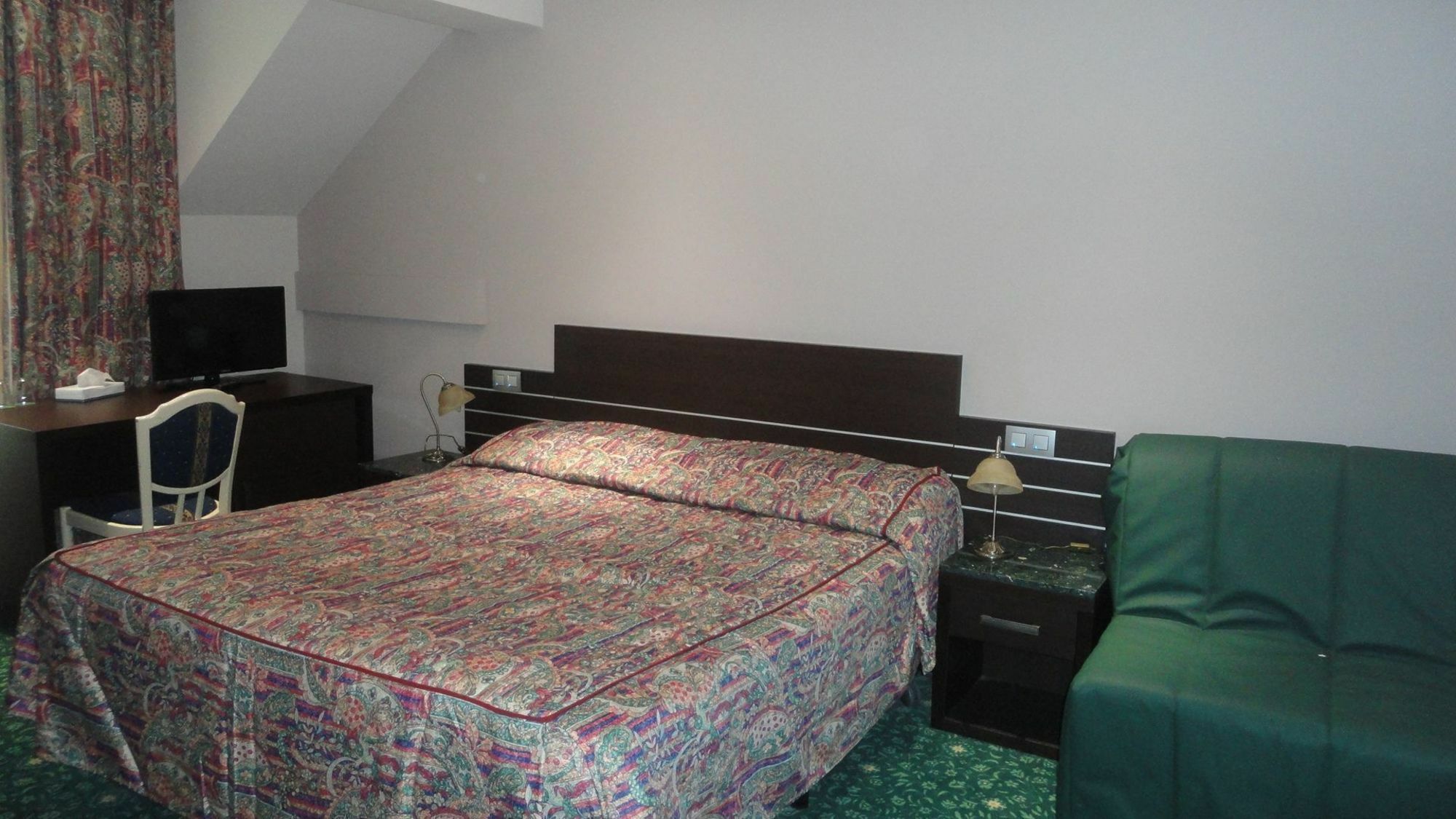 Hotel L'Auberge Du Souverain Auderghem ภายนอก รูปภาพ